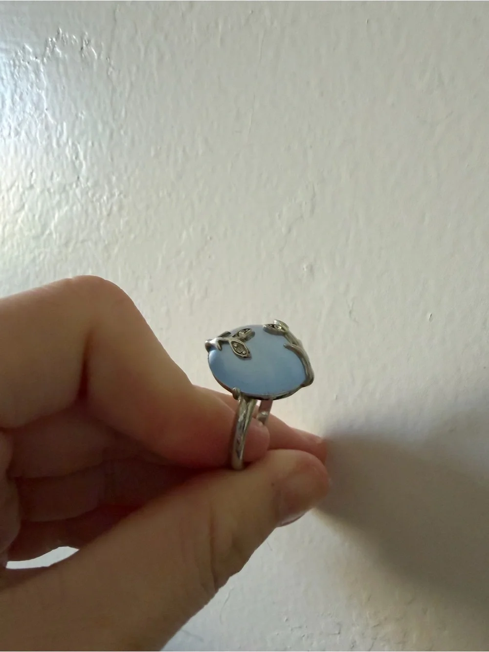 Blue Cabochon Statement Ring Silver Tone Vine Leaf Clear Accent Stones